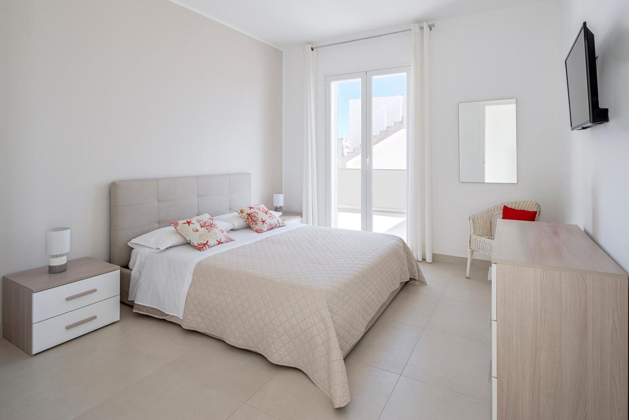 Dolcevitasuites - Modern 3 Bdr Villa In S. Lorenzo Reitani Exterior photo